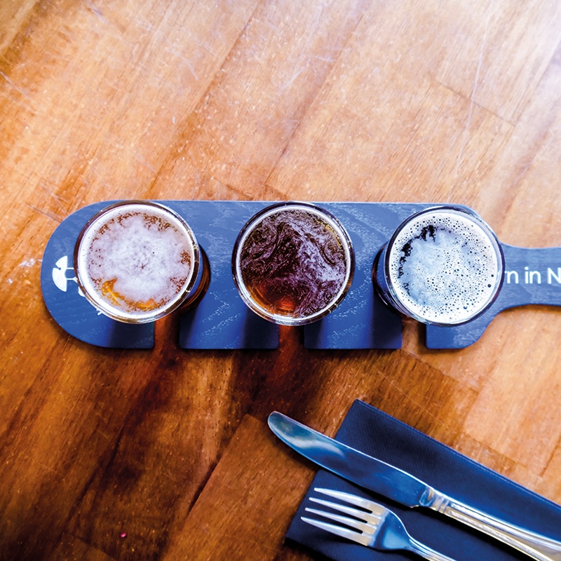 The Fur & Feather Inn (@woodfordestap) on Twitter photo Not sure which <a href="/woodfordesbeer/">Woodforde's Brewery</a> to try? why not have a taster flight and find your next favourite beer!
#beer #craftbeer #pub #norfolk Not sure which <a href="/woodfordesbeer/">Woodforde's Brewery</a> to try? why not have a taster flight and find your next favourite beer!
#beer #craftbeer #pub #norfolk