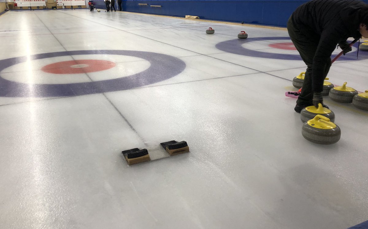 リーグ期間中の為、最近はカーリング奮闘の日々🥌✨練習量の割にはそこそこ勝てている！！笑