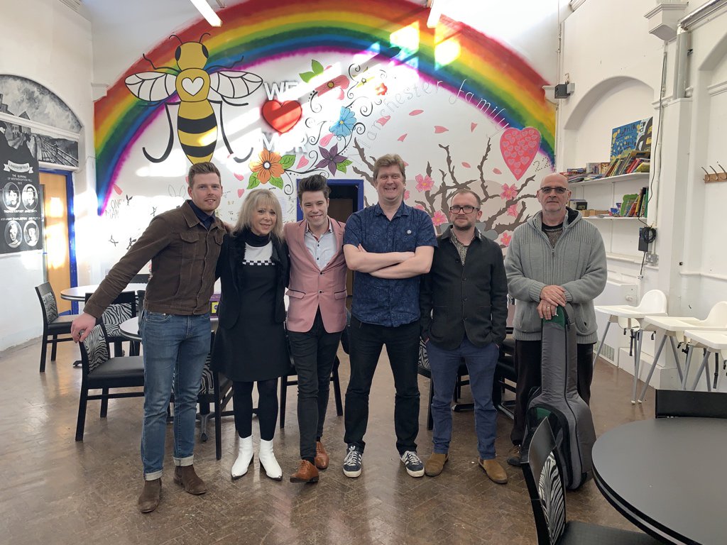 Terrific morning at <a href="/HowfenRadio/">Howfen Radio</a> with Risa Hall, <a href="/dbroomheadmusic/">Broomhead</a> and @robcrampton92 @JoeAstley96 #midweekmusicclub