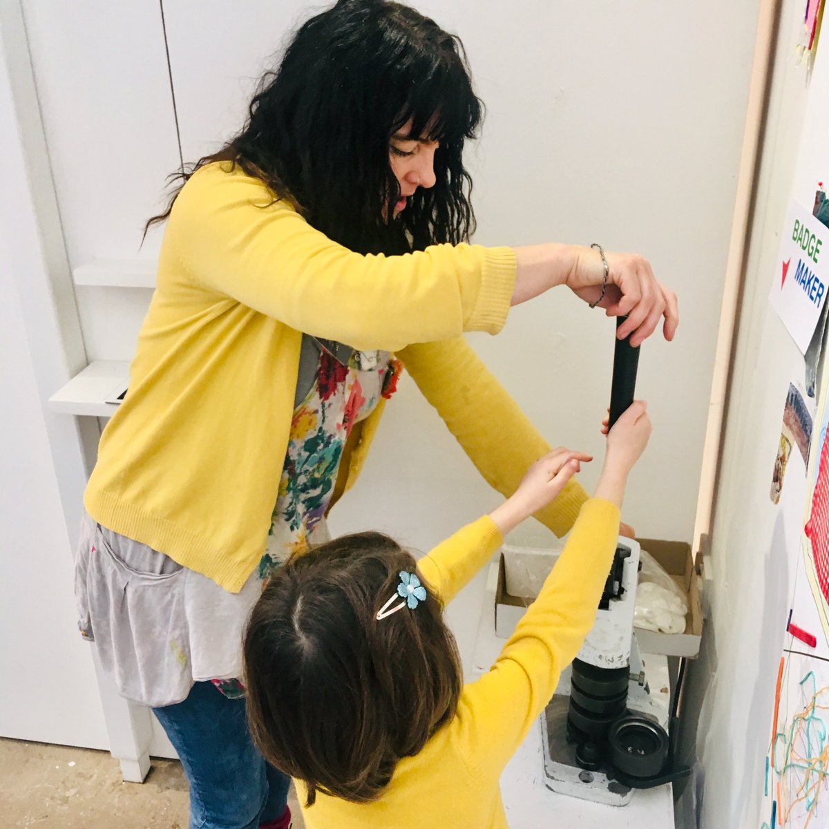 make_southwest's tweet photo. We’re having loads of fun with our magical Badge Maker Machine 🤩 Pop into the gallery this afternoon and join in our free family #halftermfun workshop today led by @ajpfreeman one of our #getfresh19 exhibitor. https://t.co/jdHUyqJztB