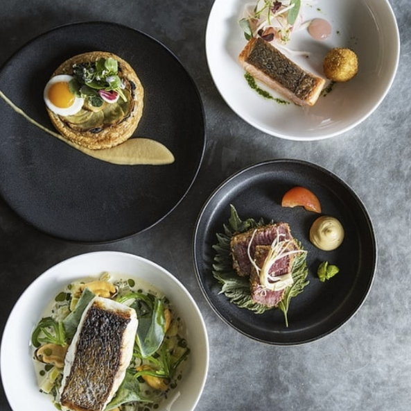 ResBrightonJobs's tweet photo. NEW @RathfinnyTR Sous Chef Position, FT
£24-£26k depending on experience + £ pro rata share of service charge
Rathfinny Tasting Room restaurant is set in the stunning Rathfinny Wine Estate in Alfriston. Please apply directly to chrisb@rathfinnyestate.com with CV &amp; letter. https://t.co/fgZlqTlDgd