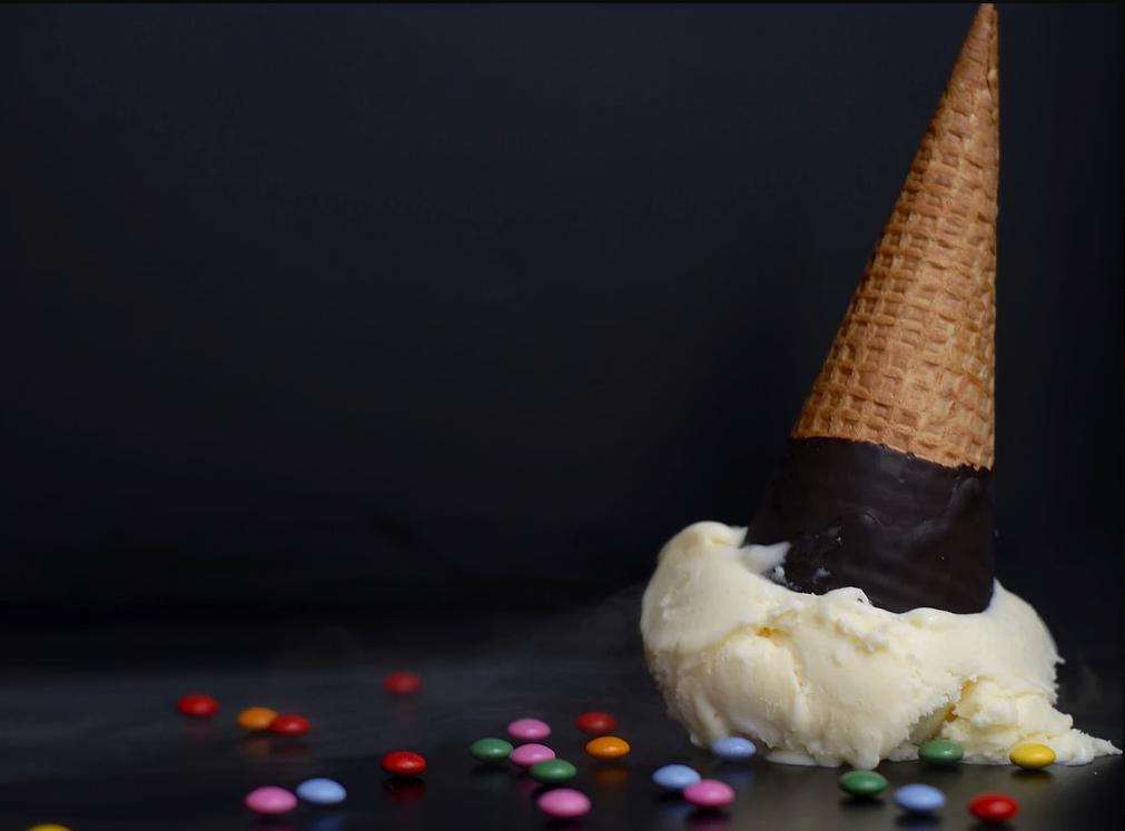 TyingTheNott's tweet photo. Who doesn't love a boozy ice cream? Come along and check out Tipsy Cow Ice Cream https://t.co/tr8bsLypfF Enjoy 20% off standard tickets with code FACEBOOKLOVE, you know you want to ;) https://t.co/i4zL1n71BK