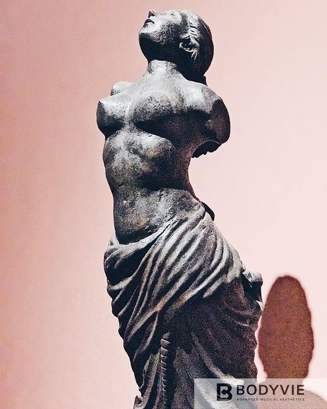 Cosmetic fads may come and go but classic aesthetics are so beautifully timeless. Come and let us help you feel like your best self- no chisel required 💕 #bodyvie #happyfriday #aestheticmedicine #experienced #tweakments #bodycontouring #radiofrequency : @bodyvie_mediclinic