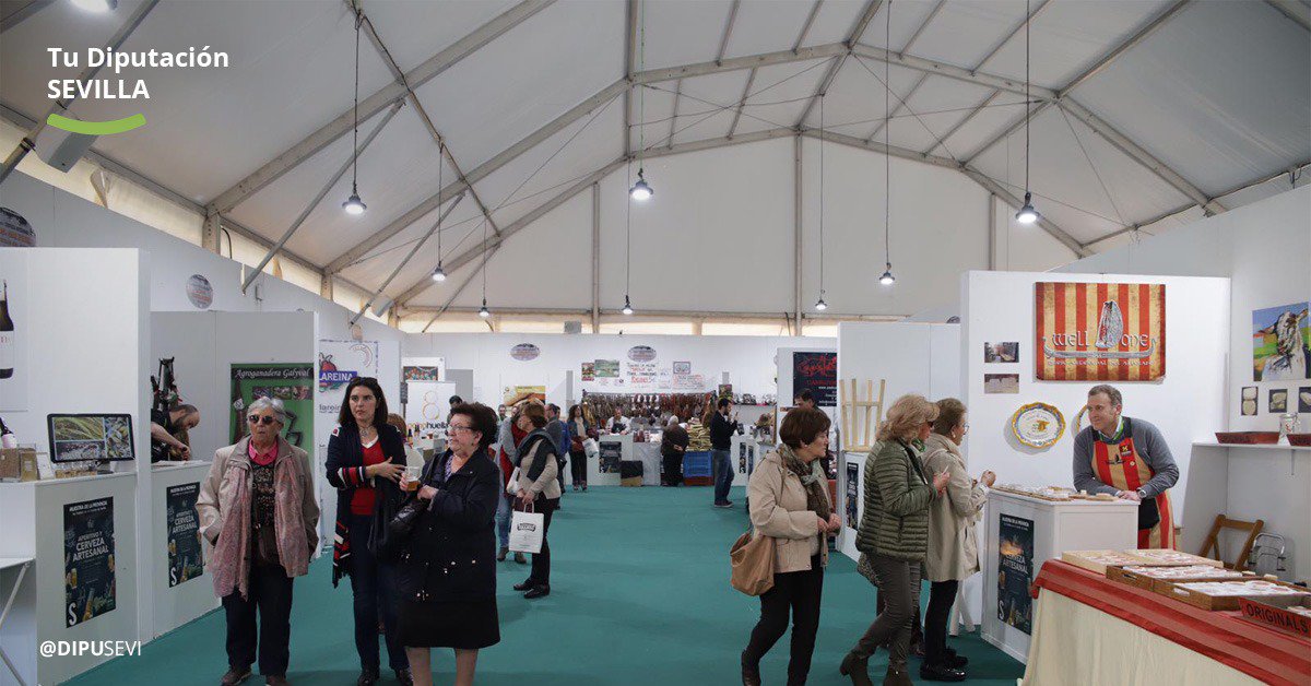 Arranca hoy en nuestro patio, la segunda edición de la Feria del Aperitivo y #Cerveza Artesanal un binomio muy ligado a nuestros hábitos gastronómicos, a la hostelería y al #turismo #MuestraSev