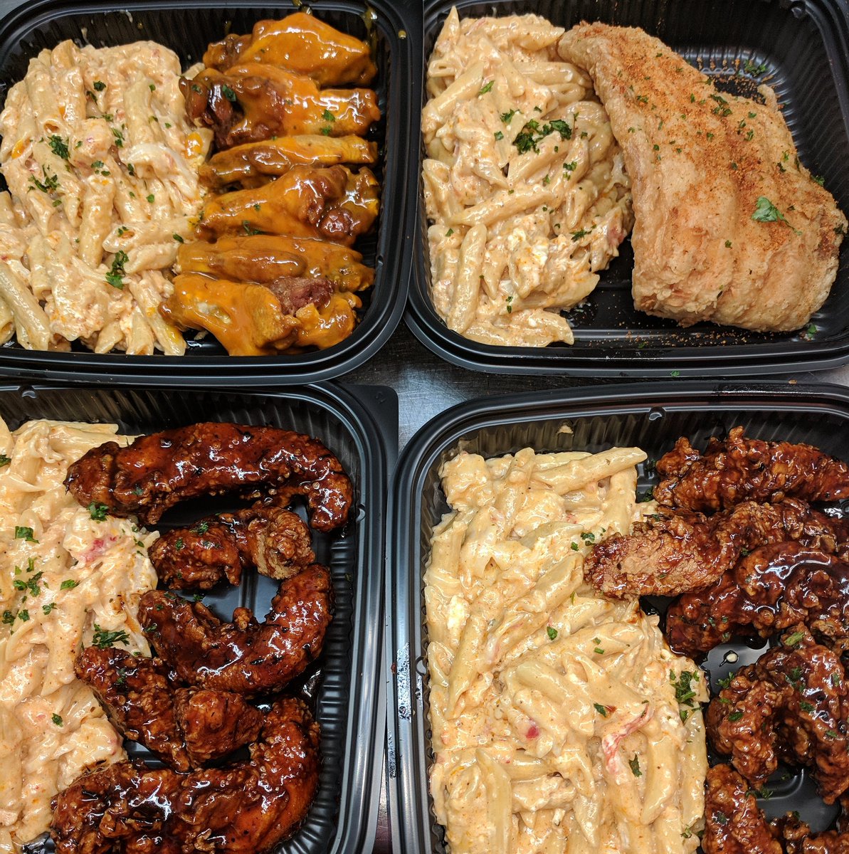 CuzzosCuisine's tweet photo. Cuzzo's Cuisine
3418 Tuckaseegee Rd
Charlotte NC
11:00am -8:00pm
☎️9802986811
https://t.co/DSRQY6oK7D
#cuzzos #cuzzoscuisine #chefandarrio
#charlotte #clteats #eatclt #foodie #foodporn #uptownclt #charlit #lobstermac #seafood #nc
#Charlotte #wings #wingsclt #cltlunch #ciaa https://t.co/2A5i3cN2A0
