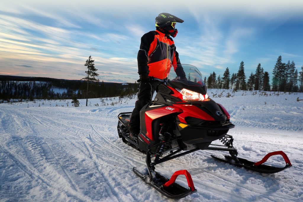 2020 снегоход polaris 850 indy xc 137. американский снегоход. снегоход где производить. русская механика снегоходы тайга варяг 500. саммит 2013 мг брп снегоход.