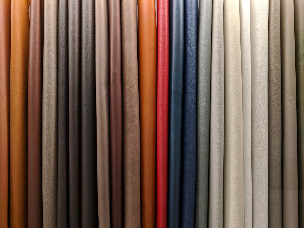 ArnoAcoustics's tweet photo. We were at @Mailboxlife and @madedotcom yesterday. Thanks @SuzanneBarnesDP and @RIBAWestMids for the first in the #MailboxByDesign series. Interiors and #acoustics are closely linked and it is good to see how #design inspires people's work #architecture #Birmingham https://t.co/zsnepyRG1R