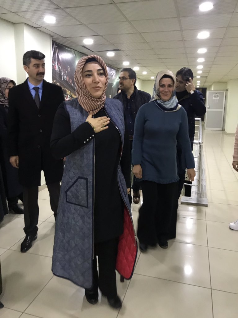 MKYK meclis üyesi Sayın. ZEYNEP ALKIŞ Ak parti ilçe teşkilatımızı ziyaret ederek bizi ziyadesi ile memnun etmiştir .