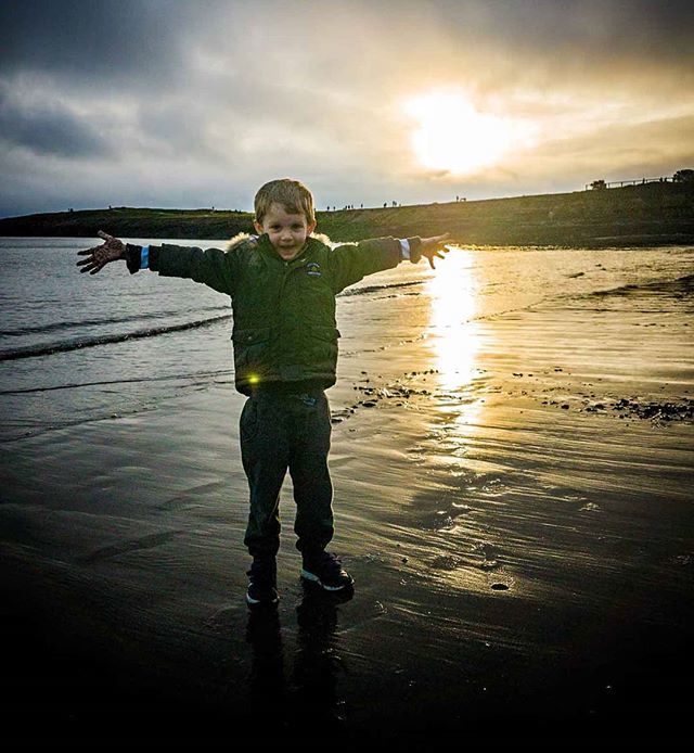 George on #BarryIsland beach this #NewYear.

#sunset #beachsunset #boyinsunset #children #silhouette #kidsphotography #familyphotographer #CardiffPhotography #Londonphotography #youth #havingfun #cuteboy #childrensphotographer #littleboy #happiness ift.tt/2Tab4y1
