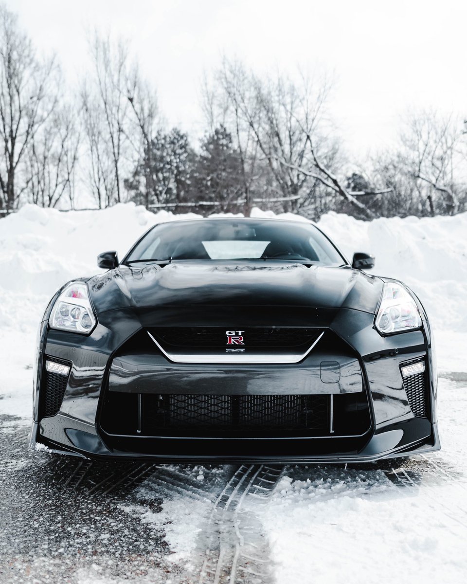 GP_Customs's tweet photo. New #Nissan GT-R we fully protected with premium #PPF on the front end.
@NissanUSA
@Nissan
#GPCustoms #GPC #1STPSHP https://t.co/Es3bUwWDxK