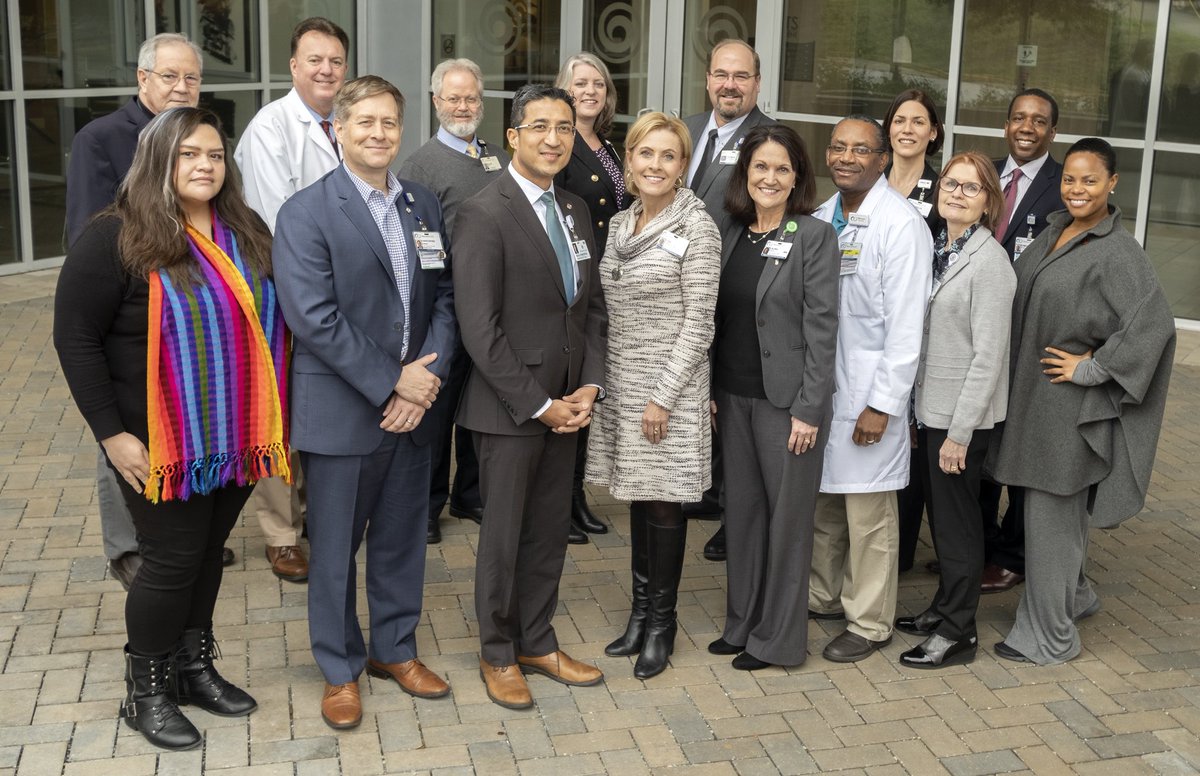 CfDINH's tweet photo. What an exciting week! #ICYMI #cfdi was proud to host Atrium Chief Strategy Officer Dr. Rasu Shrestha @RasuShrestha and our internal and external partners. Our team is excited about the many ways we can impact the future of healthcare. #NavicentHealth #AtriumHealthProud https://t.co/jTJK9trk0p
