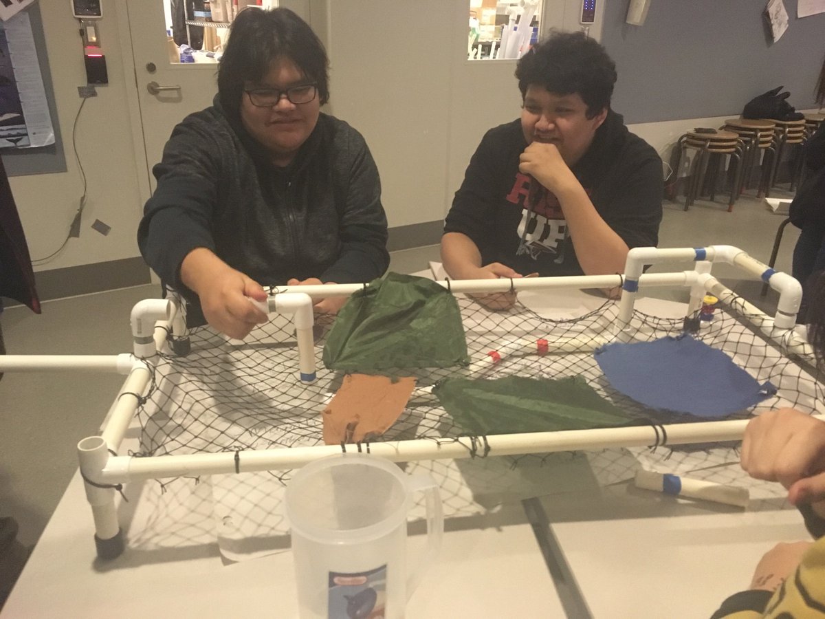 ngpshhs's tweet photo. @PembinaPipeline 

Hillside students build a pipeline with Pembina at the Indspire Soaring conference in Calgary. https://t.co/e2Wp4HvR3r