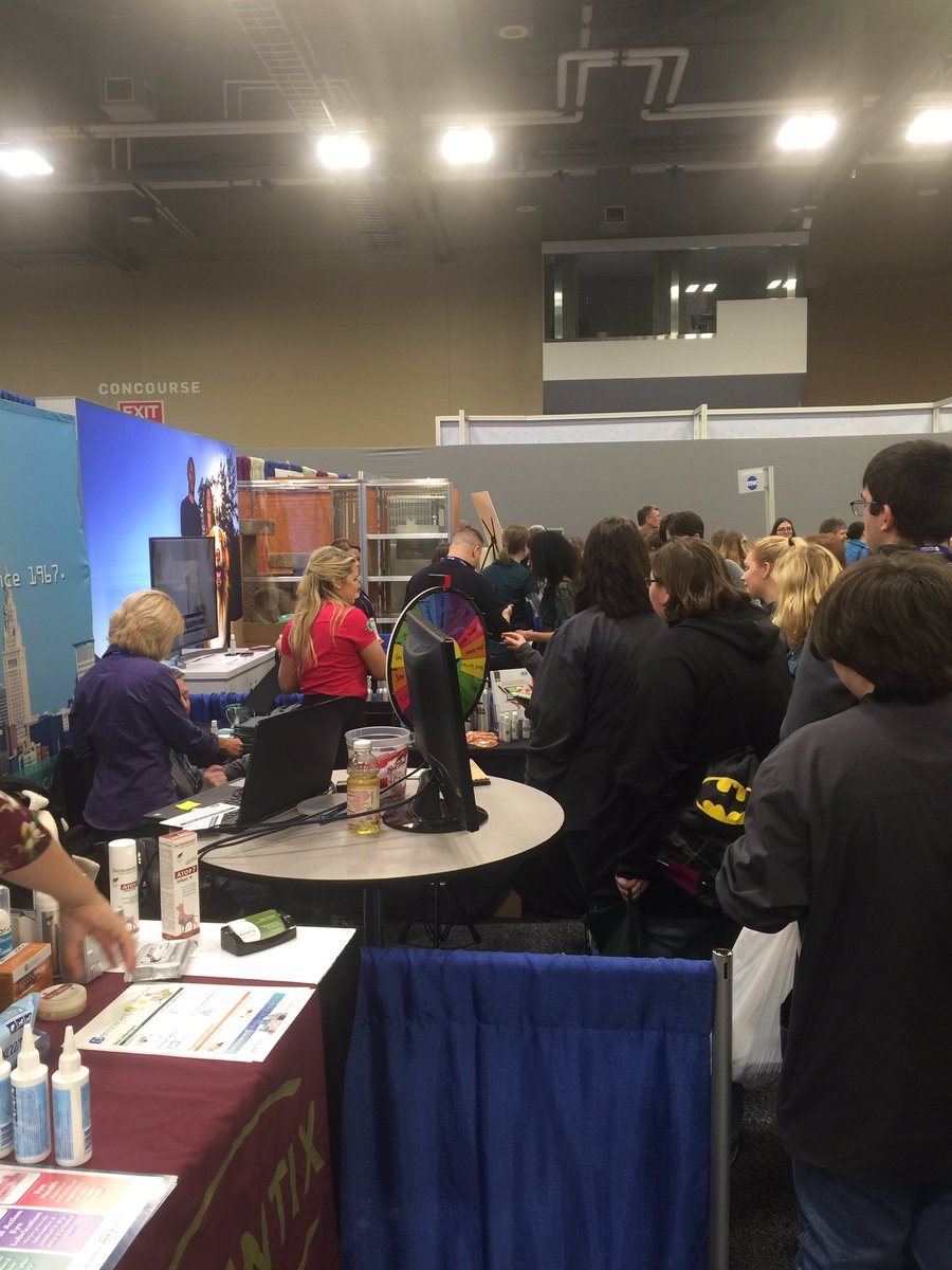 AholaCorp's tweet image. We’re live at the #MVC2019 and the exhibit hall is packed!