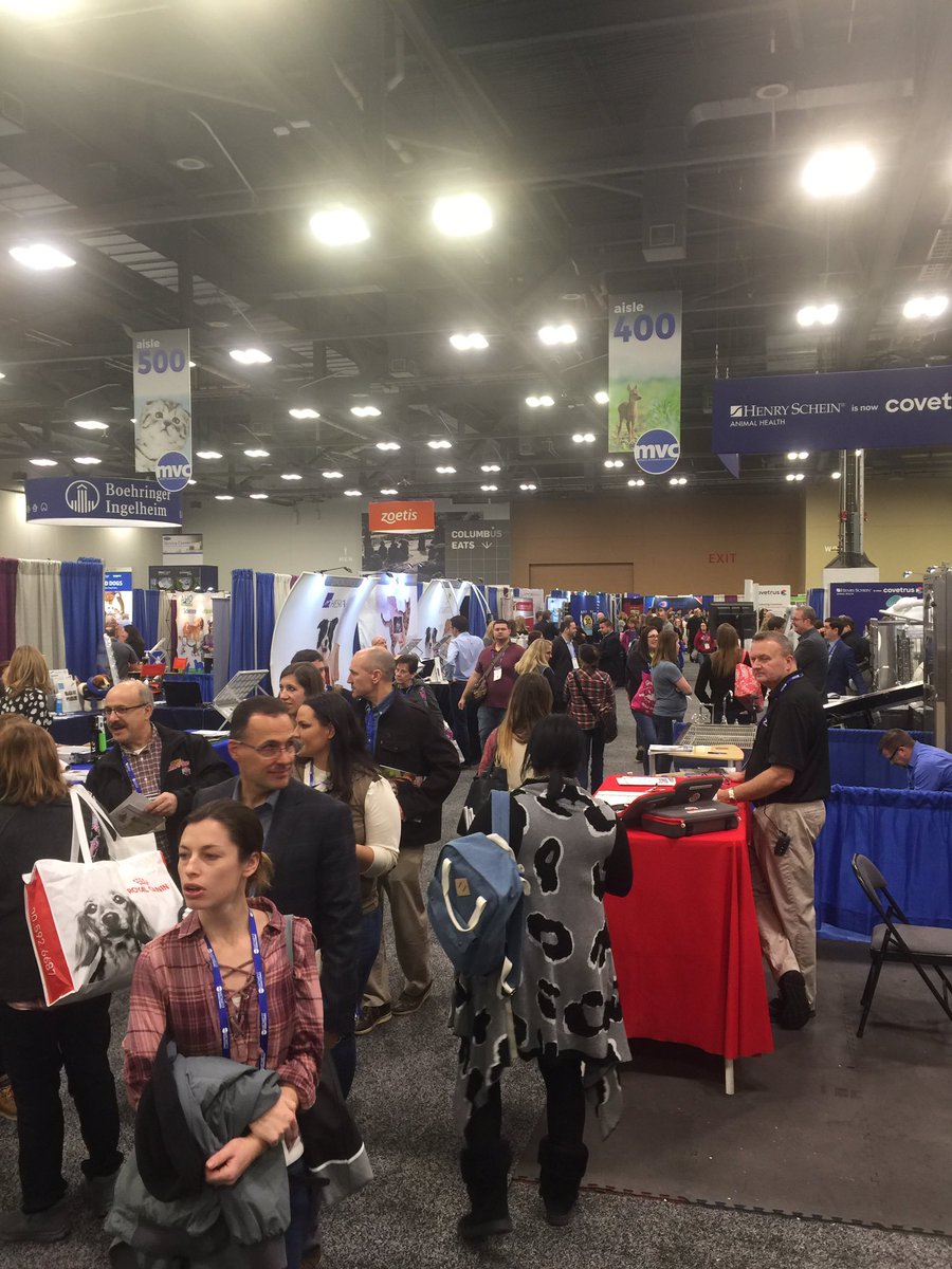 AholaCorp's tweet image. We’re live at the #MVC2019 and the exhibit hall is packed!