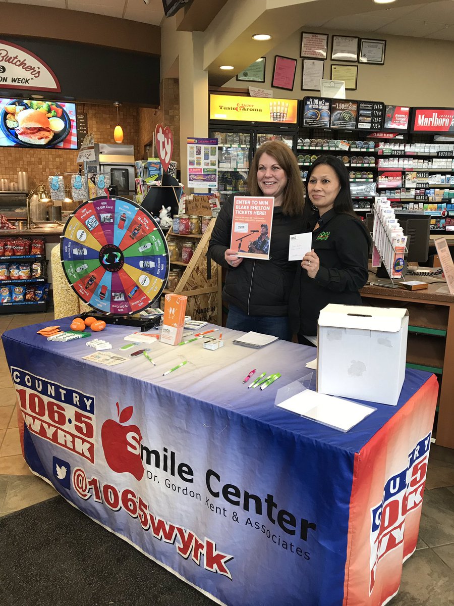 1065WYRK's tweet photo. It was the last day to win @blakeshelton tickets at @nocotweets for tonight’s show in downtown Buffalo and Kristin is going! Thanks to everyone for coming out and signing up! #NOCOExpress https://t.co/ncmGjP5rWZ
