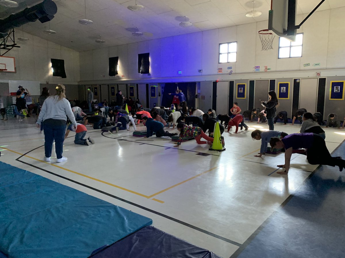 AlisonGuernsey's tweet photo. This is SO fun, positive and ACTIVE! #samiscircuit https://t.co/AxprPRVwkG