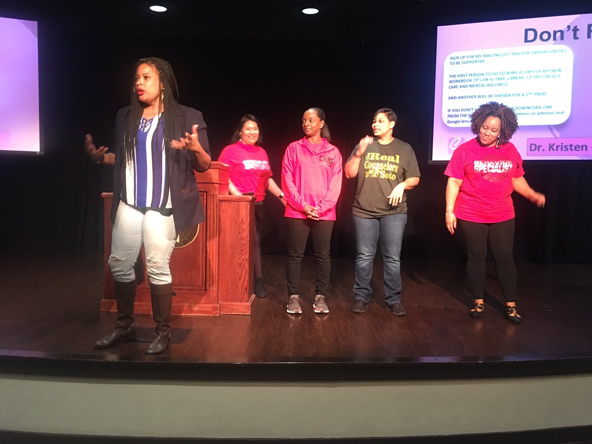 Shunnie1920's tweet photo. Collaborating, cultivatating and connecting! Cedar Hill & DeSoto Counselors 1st Annual #PerfectingOurCraft Mini Conference! #leadership #advocacy #mindfulness #selfcare 💪🏽 https://t.co/CkjfgsdpSZ