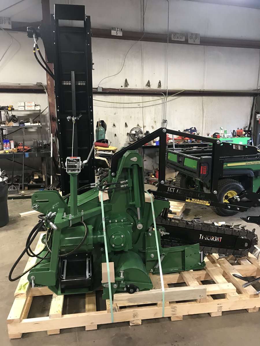 life_turf's tweet photo. Coming at you @SuneaglesTurf #drainage #irrigation #puddleproblems #thesolution @cliffwstewart @jimmywalker4x @STECEquip @GCSAA @HoustonCCTurf @wheatonparks @trenchitnz @TheGlenClub @SevenBridgesGC next in deck... Tri Turf https://t.co/OhAiidiXe7