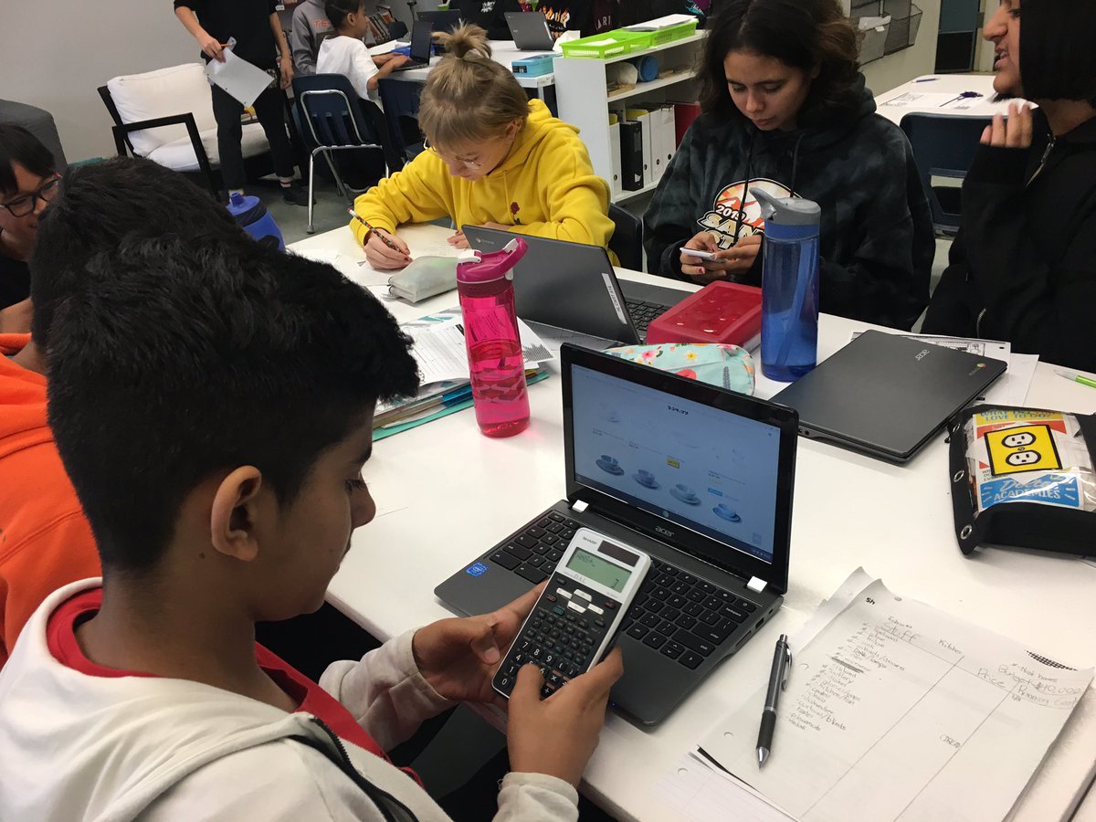 jaguarjonesee's tweet image. Financial Literacy and Design in action! Our kids are learning how to build, design and follow a budget for rooms in their home! Maybe these preteens will discover some financial appreciation for their ‘must haves’ in life! #financiallit #canyoureallyaffordthattv @HellingsSchool