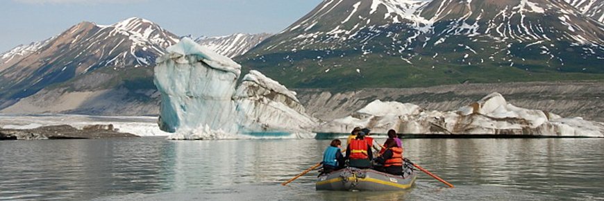 AdventureSmart's tweet image. Happy #YukonHeritageDay – Take this opportunity to explore the vast landscape and all the beauty that #Yukon has to offer. #AdventureSmart #GetInformed #GoOutdoors