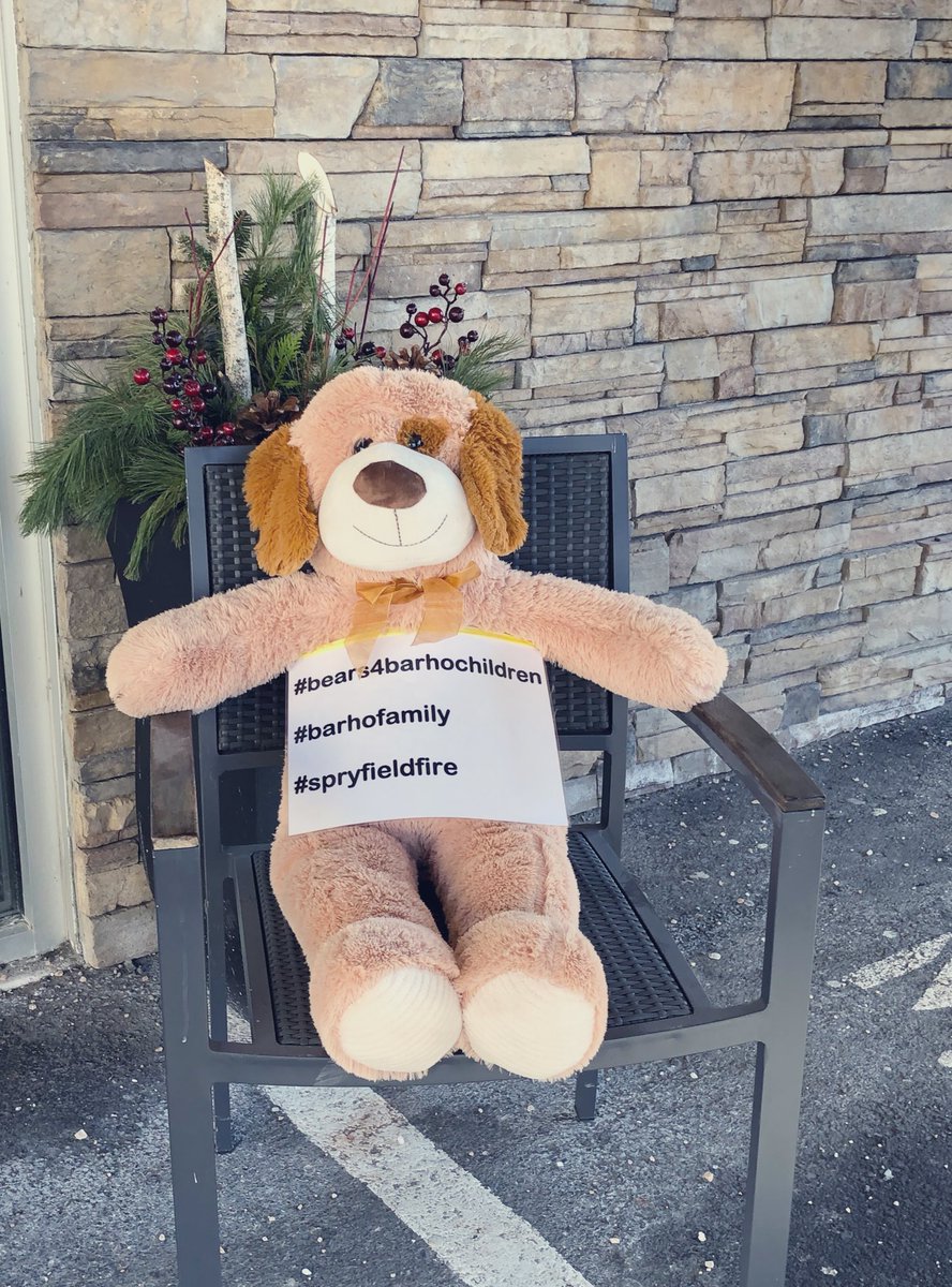 kim_phair's tweet photo. #Bears4BarhoChildren at Best Western Chocolate Lake. @globalhalifax https://t.co/tOUDYxHzpA