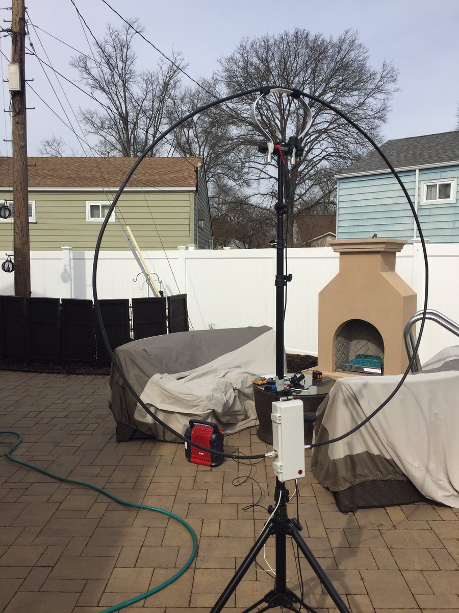 N2PPI's tweet photo. @LongIslandCW playing around with the loop for an hour had a nice QSO on 20 meters qrp with k1nv gave me a 589 into Nevada also a couple Into Europe on fair conditions. This thing is working great. Had to get the heater out I was getting cold de N2PPI #cw #qrp #hamradio #learncw https://t.co/Lilz4c3Qpz