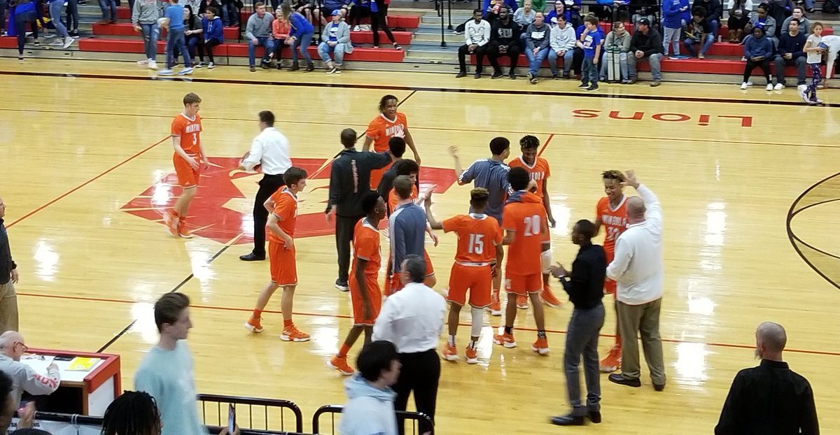 coach_LB1's tweet photo. Congrats to our Jackets on becoming Area Champs!! Great DEFENSE and great EFFORT!! Proud of you guys! On to round 3! #COMPETE #EAT #CutThoseNets https://t.co/glLbrUmHdU
