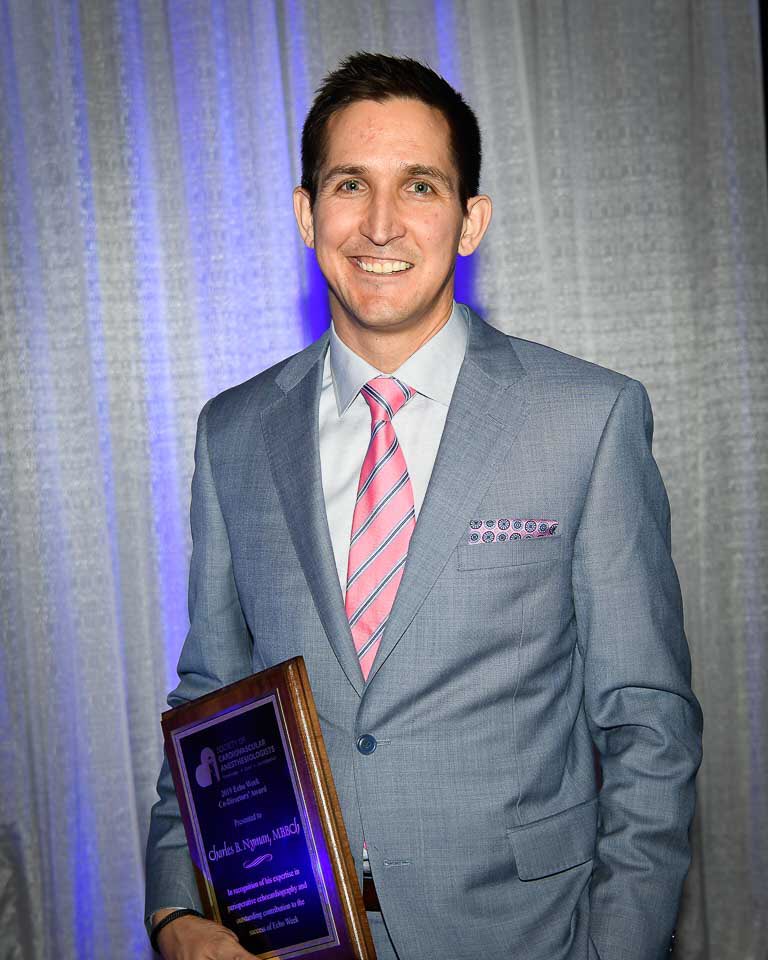 marktaylor201's tweet photo. Dr Charles Nyman being awardsed the 2019 Echoweek Co Directors Award. Advancing application of Echo and teaching others. #SCAEchoWeek ⁦@scahq⁩ ⁦@charles_nyman⁩ ⁦@DouglasShookMD⁩ https://t.co/lPnGgp4rs4