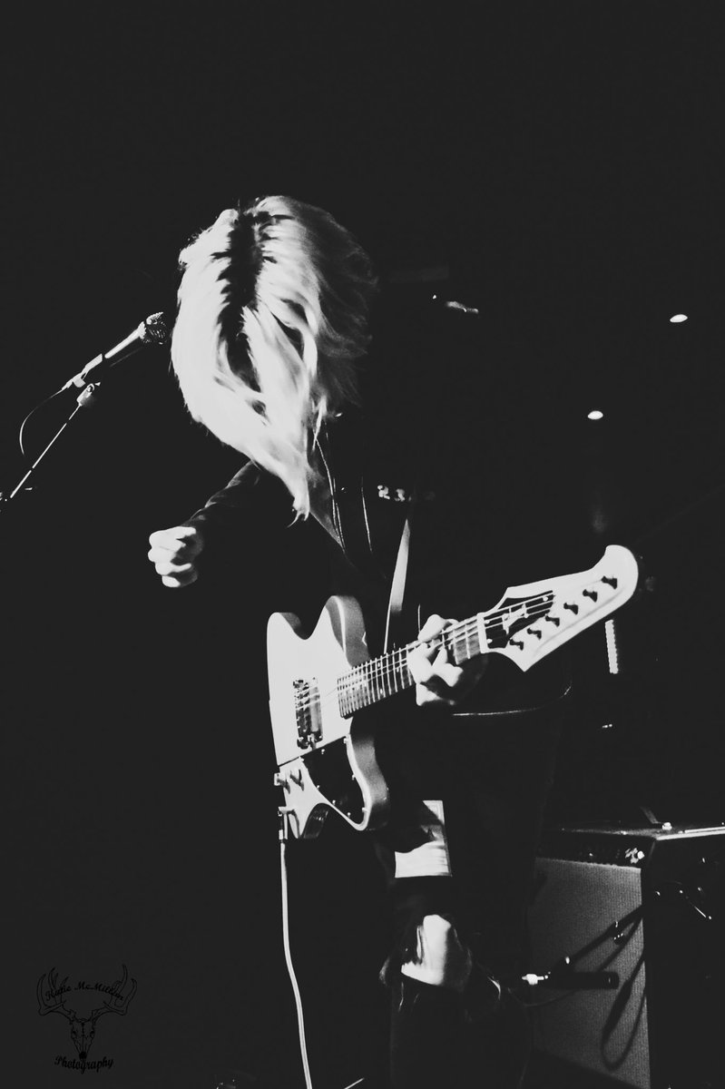 NotlookinglikeT's tweet photo. Thanks everyone who came out to the short notice gig supporting queenzee at the garage attic, we had a great time being back in front of everyone! 
Next stop is our debut HEADLINE GIG at the old hairdressers on March 16th 
📷 @awxstedhymn 
#notlookinglikethat https://t.co/NRFk8HQJKi