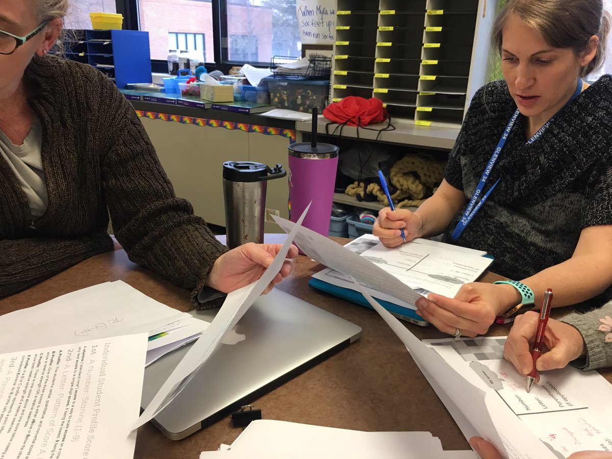 mandersonTOA's tweet photo. Shoutout to the 5th grade Hoffman team for making time to go over CogAT data and learn how to use it in the classeoom to differentiate! You guy are just amazing! 🎉 @HoffmanHornet #WeAreD34 #BeWell34 https://t.co/lqG6sQR8Sd