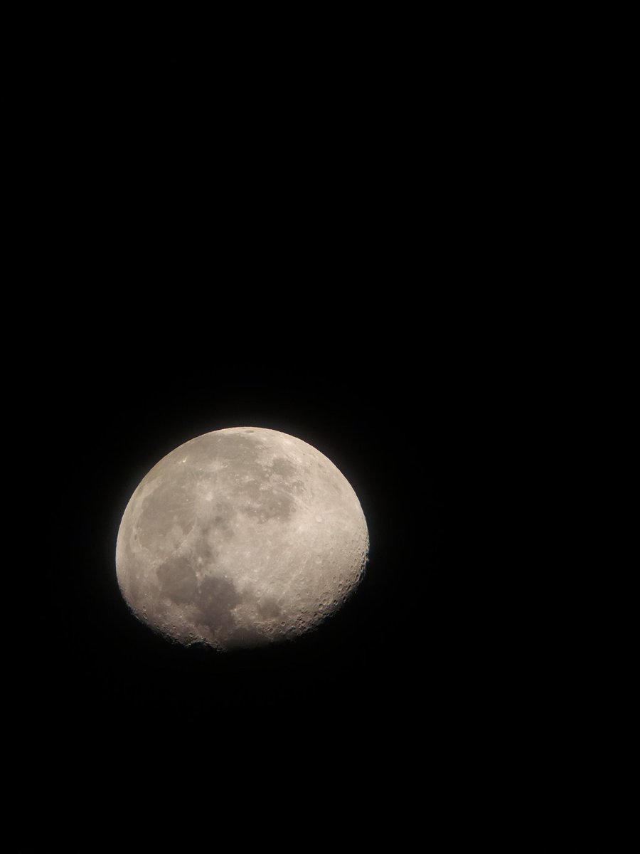 Ina.Reform.ina and flat earthers like her is reason enough to bring our kids all the way to UP Observatory at 10 in the evening to introduce them to the stars and planets. Flat earthers, depressing as it maybe, are a lost cause. We will promote science to our next generation.