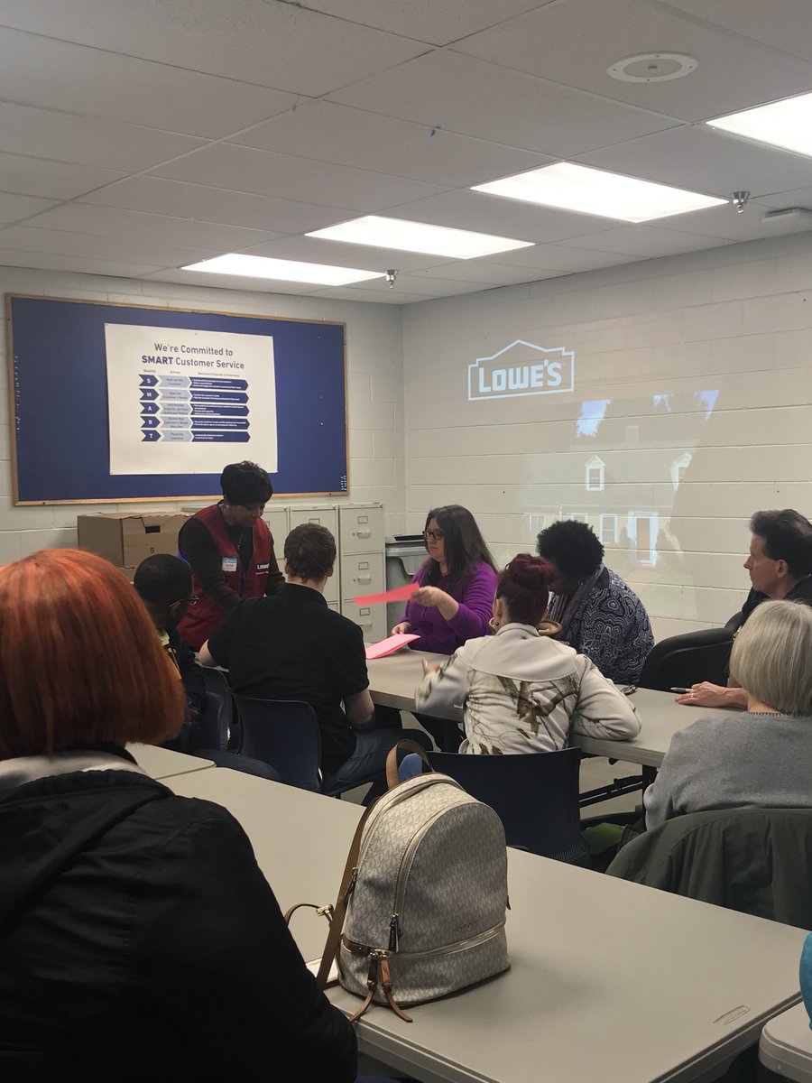 Rebeka_HRM's tweet photo. It’s a full house for New Associate Orientation this morning! Sandy is making sure our #Lowes838 associates are feeling welcome and getting to know each other. #loweslife #lowesR21 #SpringHire https://t.co/Ak2ikV46oC