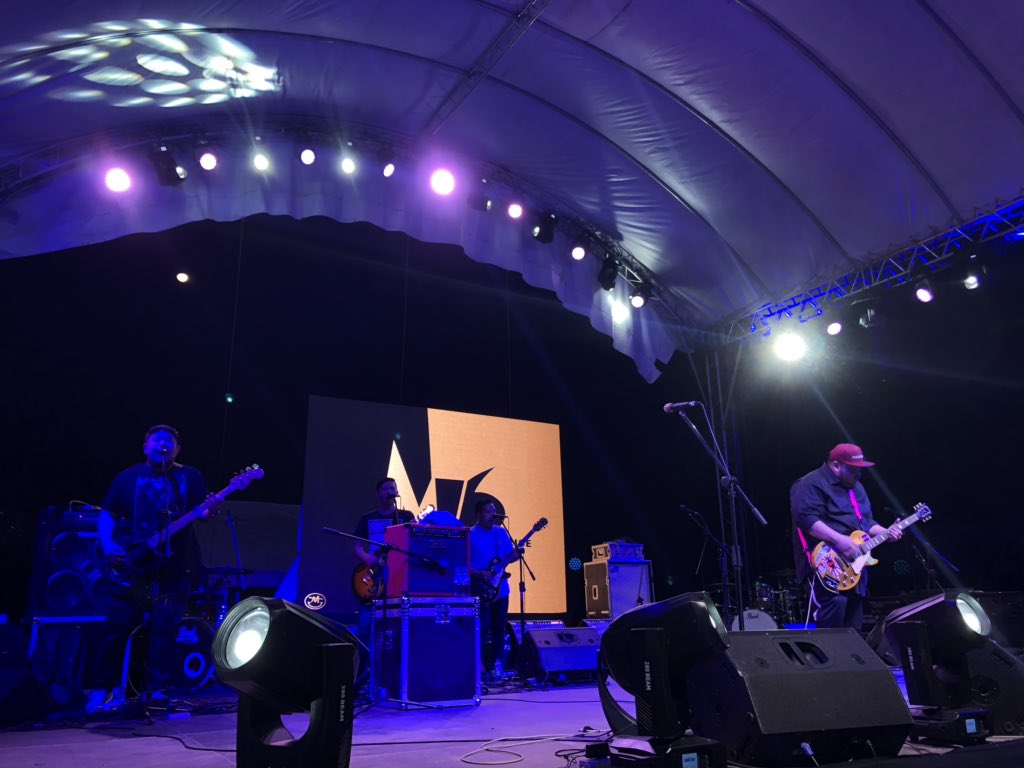 SpaceJamKFD's tweet photo. ⭐️ MAYONNAISE PERFORMING LIVE NOW at #SpaceJam2019, #TheFinalFrontier ⭐️ https://t.co/6JqVOkAqK8