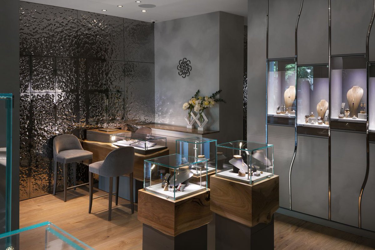 PlusobjectO's tweet image. The Oberig Jewelry Boutique project is a combination of elegance and simplicity in one space. Designers (AROF interiors) faced with solution of challenging issues to create @PlusobjectO  panels.