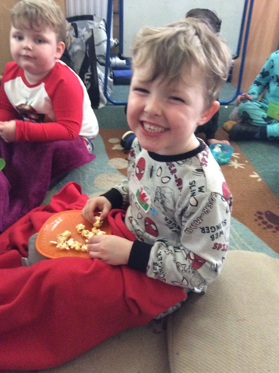 gladstonebarry's tweet photo. Reception have loved our pyjama party today! #PJsrock #popcorn #nailbar https://t.co/eCbdCkdswz