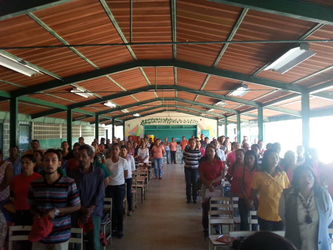 #CongresoPedagogicoMunicipal municipio libertad Anzoátegui @psuvaristobulo <a href="/NicolasMaduro/">Nicolás Maduro</a> <a href="/cenamec_centros/">Coordinación Nacional de los Centros</a> @MPPEDUCACION <a href="/cen_araguaney/">araguaney</a>