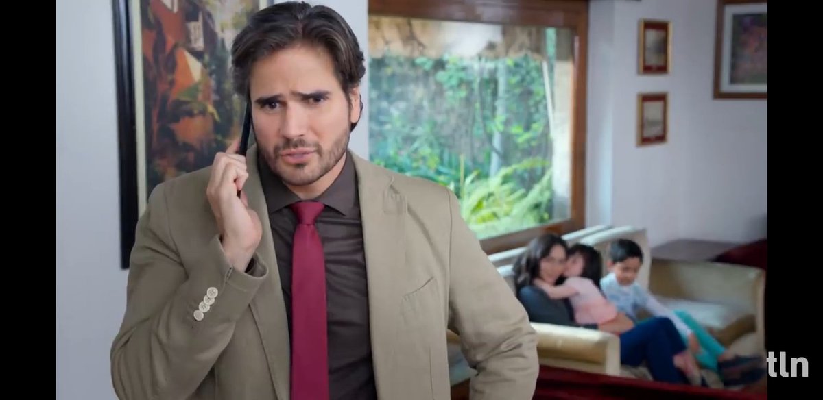 DaniArenasCol's tweet photo. #Capturas2 de los mejores momentos de los #Oppas #RobertyJulieta @DanArenas y @zuriavvega en el #Capitulo164 de #MMTF2 @MiMaridoFamOf #UltimosCapitulos #FelizViernes a todos y Bendecido #FinDeSemana πβ£β€πππ« https://t.co/SB5MH0FT94