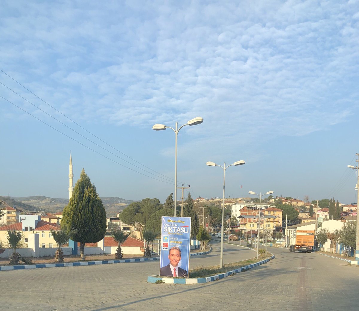 orkunsiktasli's tweet photo. Hoşbulduk #Borlu... https://t.co/nTzvKf9PF0