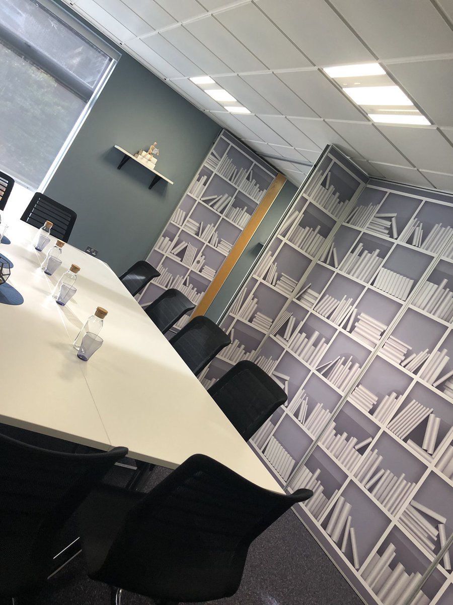 oneposhpad's tweet photo. This weeks job..Meeting Rooms at Kingston Property Services. Sliding doors fully wrapped. Painted &amp; styled
@oneposhpad @BerniciaGroup @LivingSpaces @ValsparPaintUK @NEFollowers @Living_North #officemakeover https://t.co/PJuDe4xV1u