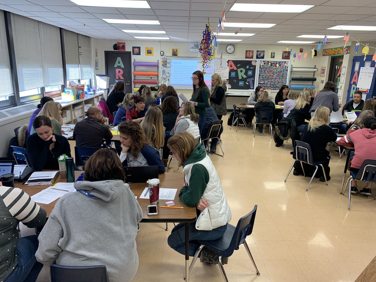 tprikkel's tweet image. @WaucondaGS118 teachers and staff collaborating around #PBIS #classroompractices #professionaldevelopment being led by @MrsArgentine, @sharon4thgrade, and Dawn Batell who attended the @midwestpbis winter institute!