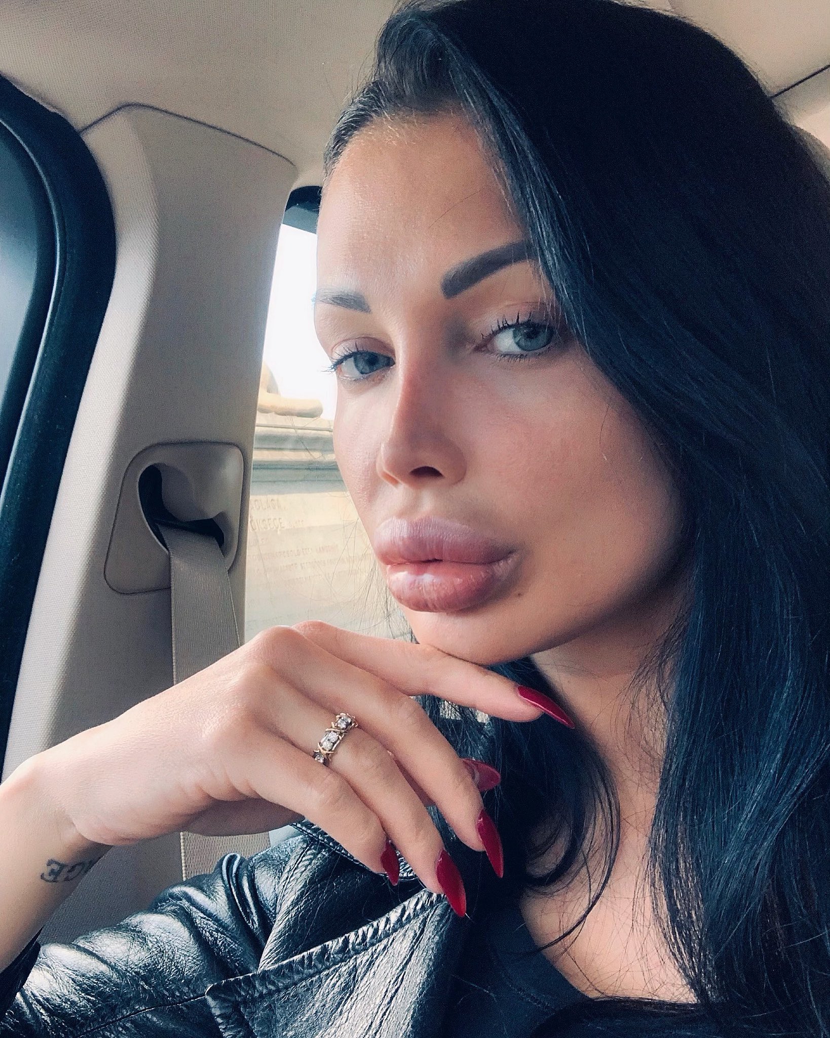 ALETTA OCEAN on Twitter: "You will never be criticized by someone who