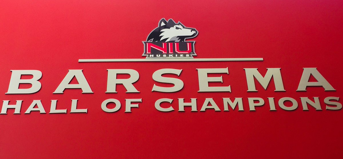 CoachFurco7's tweet image. @Go_Rout is on the road! Stop 1 ✅✅. Headed thru Rockford schools, up into a few Wisconsin colleges, and finishing in Iowa tonight and tomorrow! #EfficientTravel #EfficientPractice #NoScoutCards