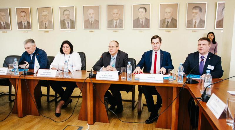 В РГУФКСМиТ обсудили возможности киберспорта для военной сферы dlvr.it/QzSRkb