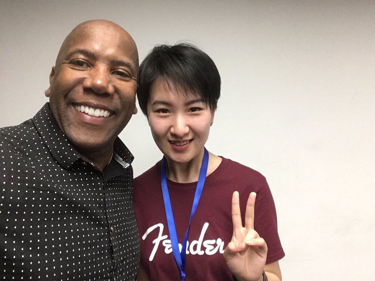 Shibatatsugumi's tweet photo. So pity without saying goodbye to a super nice artist who's the kindest musician I've ever met with a lifetime achievement of music 🎶 he's @NathanEast 2nd time live at #BlueNoteBeijing 20190221/22 ❤️wish I could see you again somewhere❤️ https://t.co/Qp3q840x3U