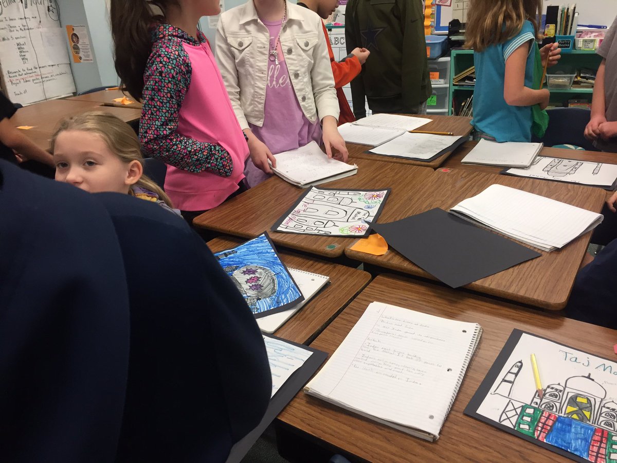 5thChampions's tweet photo. Cultural Celebration #appreciatedifferences #takingnotes #3rdgradescholars #thinkwritetalkteachrecord #wecandoanything @NauKnights @3rdDolphins @Naumann_3rd https://t.co/HDFG6buj10