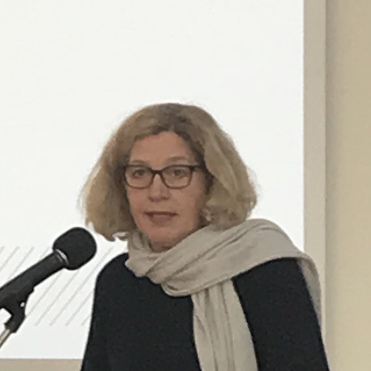 NinaBaur's tweet photo. @MartinSchinagl @RC02_ISA @EconSociology @economicsoc @ASAnews @isa_sociology @britsoci @SFB1265 @TUBerlin @rpkorzeniewicz @UofMaryland @Michael_Storper @UCI_Tech @LSEnews @MaxPo_EU @HumboldtUni @socFUB @pukberlin @sozmag @akadsoz @DGSoziologie @ManuelaBoatca @GKBhambra @ESA_Sociology @raewynconnell @luciobaccaro @robertvk @BrankoMilan @ComUrbASA @SocioUrban @UrbanSocio @TASAUrban @Tlhodo @Globo_Rural @RuralSociologyW @RuralSociology @ESRSociology @SociologiaRural @CommonsCLG @sociologyfuture @tinaloewlivede chairs plenary discussion on #interdisciplinarity in #spatial #research during @SFB1265 #SFB1265 conference on #refiguration of #spaces with Matthias Middell from @UniLeipzig, @IlseHelbrecht @MauSteffen from @HumboldtUni, Jörg Stollmann @SeverineMarguin @TUBerlin https://t.co/KW8GI5e3Dp