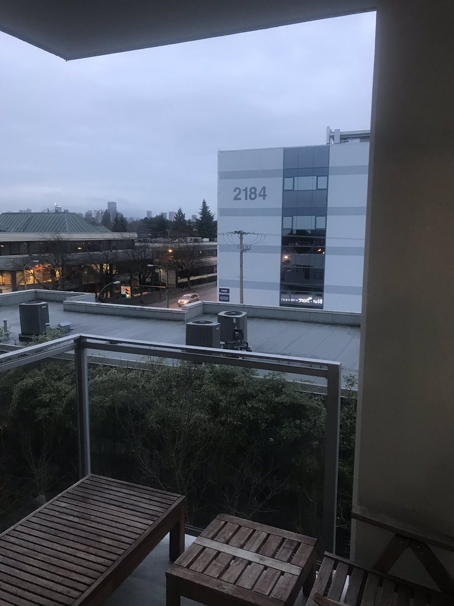 Kimen_RMT's tweet photo. Nothing greater than moving within a half of a block of my clinic @petersenclinic
#Quickcommute #Massgetherapy #YouGotThis https://t.co/5taNYbVYGJ