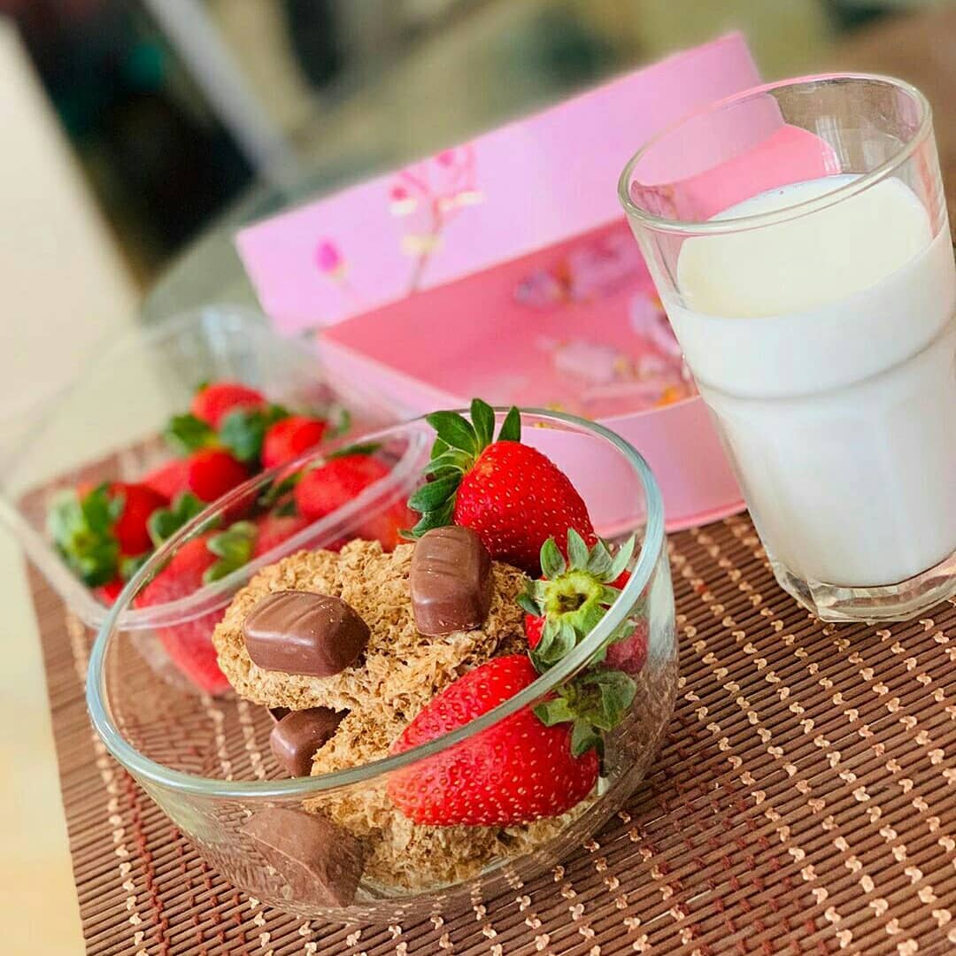 WeetabixEA's tweet photo. How do you like to #BixIt on a Friday evening?
📸 @AvrilKenya https://t.co/fNyVVTQWkv