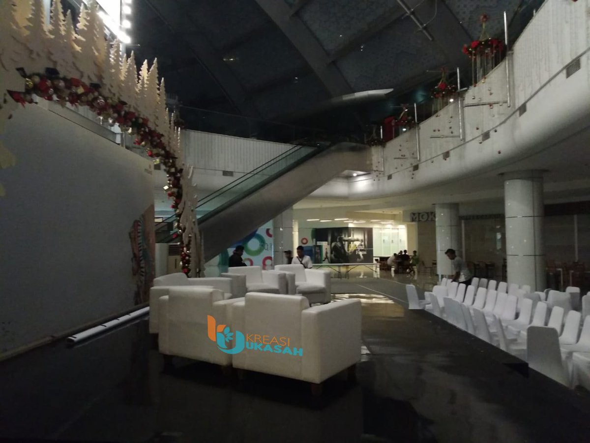 Sewa_Sofa's tweet photo. bagi yang sedang membutuh sofa untuk acara formal maupun informal bisa hubungi kami di:
085779828282
081289882252
02175674064
cek barang lainnya di https://t.co/B8T2DfEF03
#sewasofa
#sewakursi
#kursitiffany
#sewakursitiffany
#sewatiffany
#sewapartisi
#sewabeanbag
#sewacrossback https://t.co/EryParUhZ5