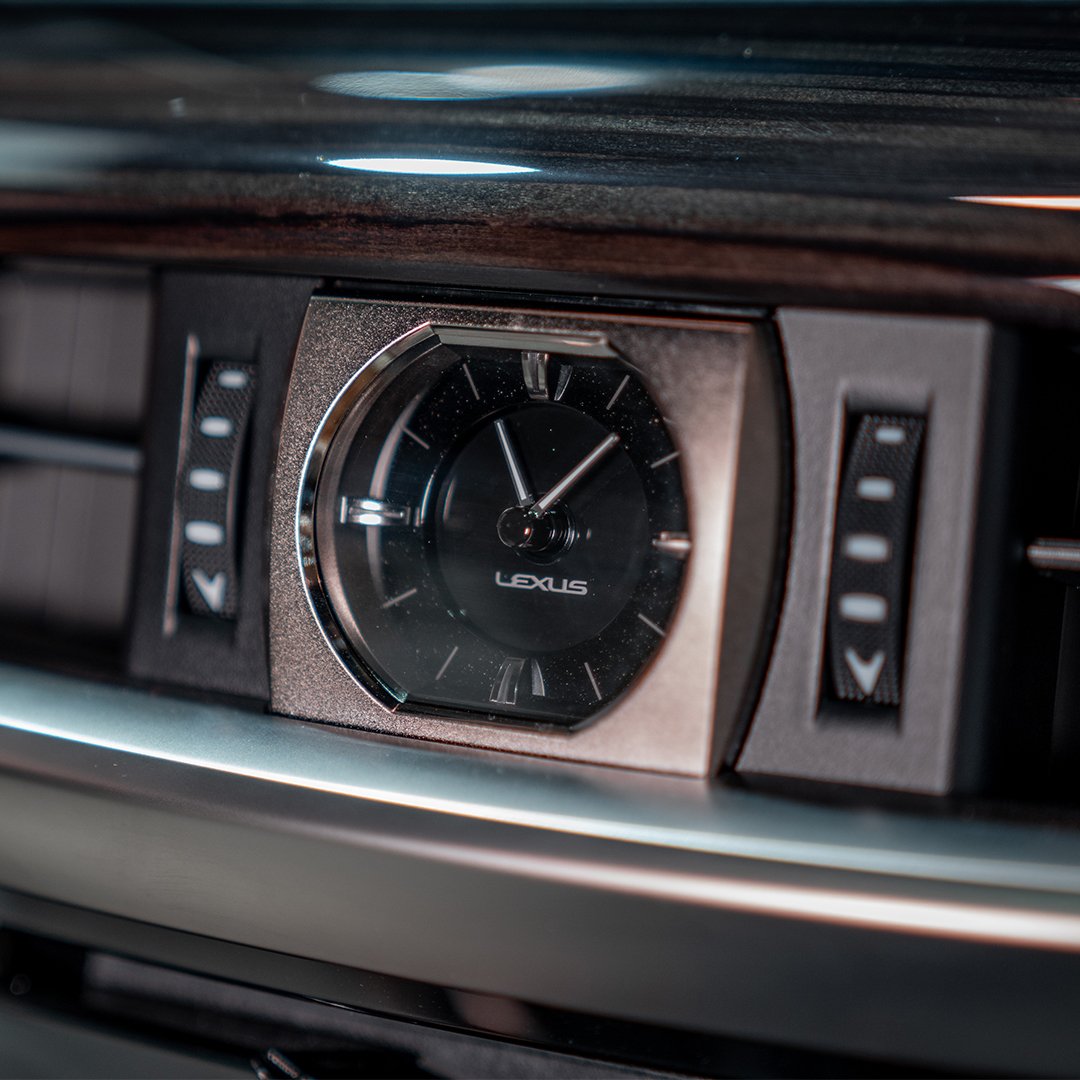 lexuscanada's tweet photo. The #LexusLX Inspiration Series made an appearance at @autoshowcanada this week. This very limited edition features unique black exterior detailing and a white interior scheme trimmed in black. #CIAS2019 #LexusAutoShow https://t.co/L5oGb0BJjR